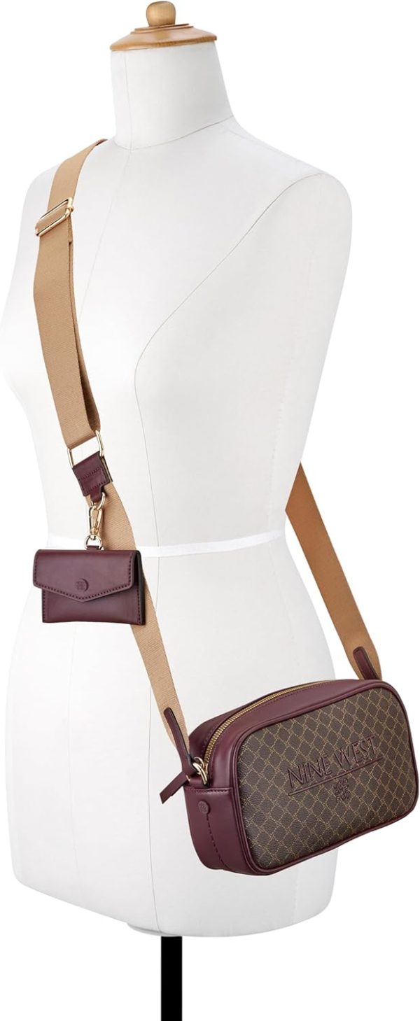 Nine West womens Pauline Camera Crossbody nine