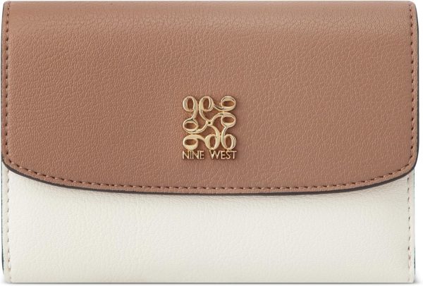 Nine West Coen French Wallet nineteen